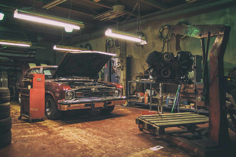 car garage dubai